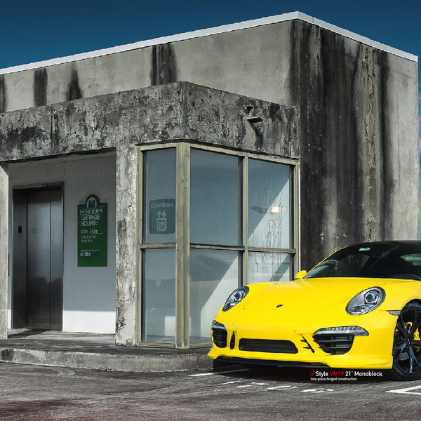Front Bumper with LED Lights on Yellow Porsche 911 - Photo by Vellano