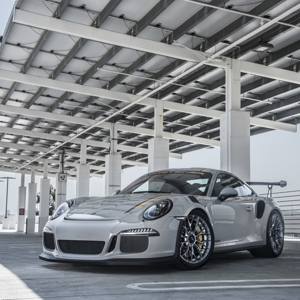 Dark Smoke Headlights on Gray Porsche 911 - Photo by Vorstiner