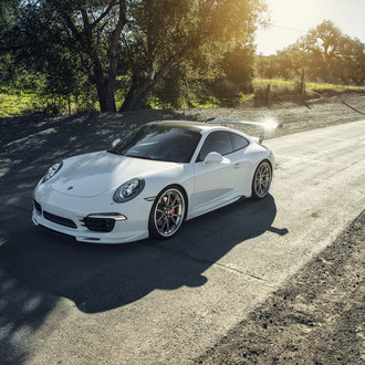 Aftermarket Front Bumper on White Porsche 911 - Photo by Vorstiner