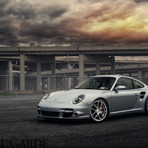 Avant Garde Forged M510 Rims on Porsche 911 Turbo - Photo by Avant Garde