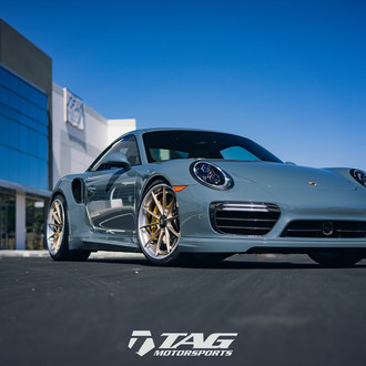 Dark Smoke Headlights on Blue Porsche 911 - Photo by ANRKY Wheels