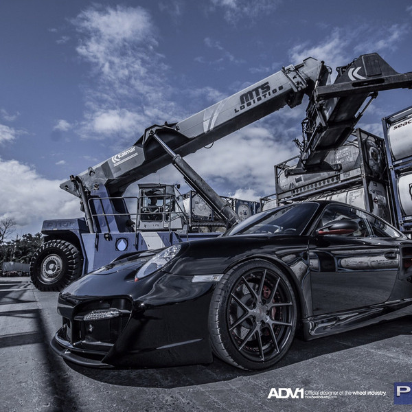 Black Porsche 911 with Custom Body Kit - Photo by ADV.1