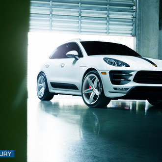 Porsche Macan Turbo on St.Thomas Custom Wheels by XO Luxury