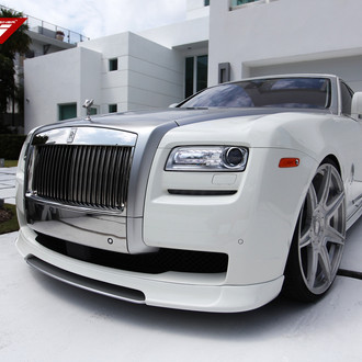 Chrome Billet Grille on White Rolls Royce Ghost - Photo by Vorstiner