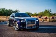 VIP Ride Steals Attention: Blue Rolls Royce Ghost Wearing Chrome Grille