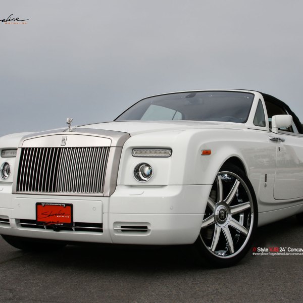 White Rolls Royce Phantom with Chrome Gille - Photo by Vellano