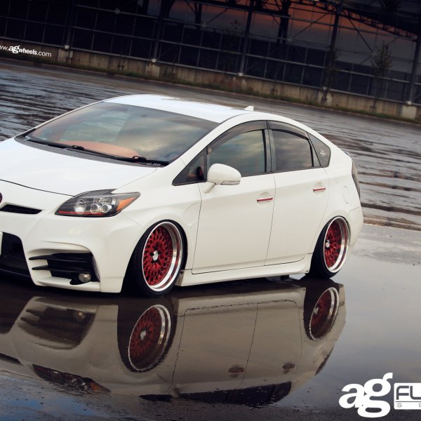 Front Bumper with Fog Lights on White Toyota Prius - Photo by Avant Garde Wheels