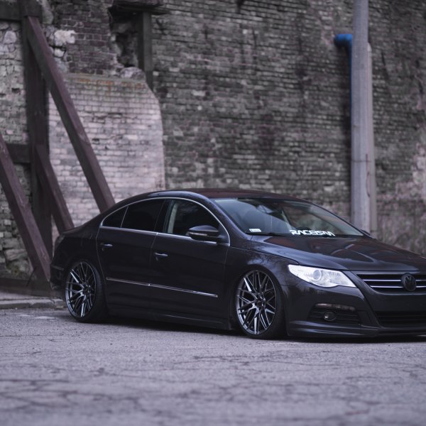 Custom Volkswagen | Images, Mods, Photos, Upgrades — CARiD.com Gallery