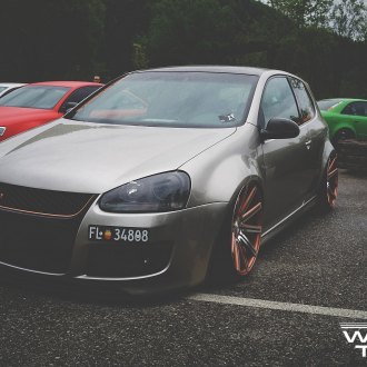 Grease: VW Golf 5 (MKV) with Clinched Widebody essays
