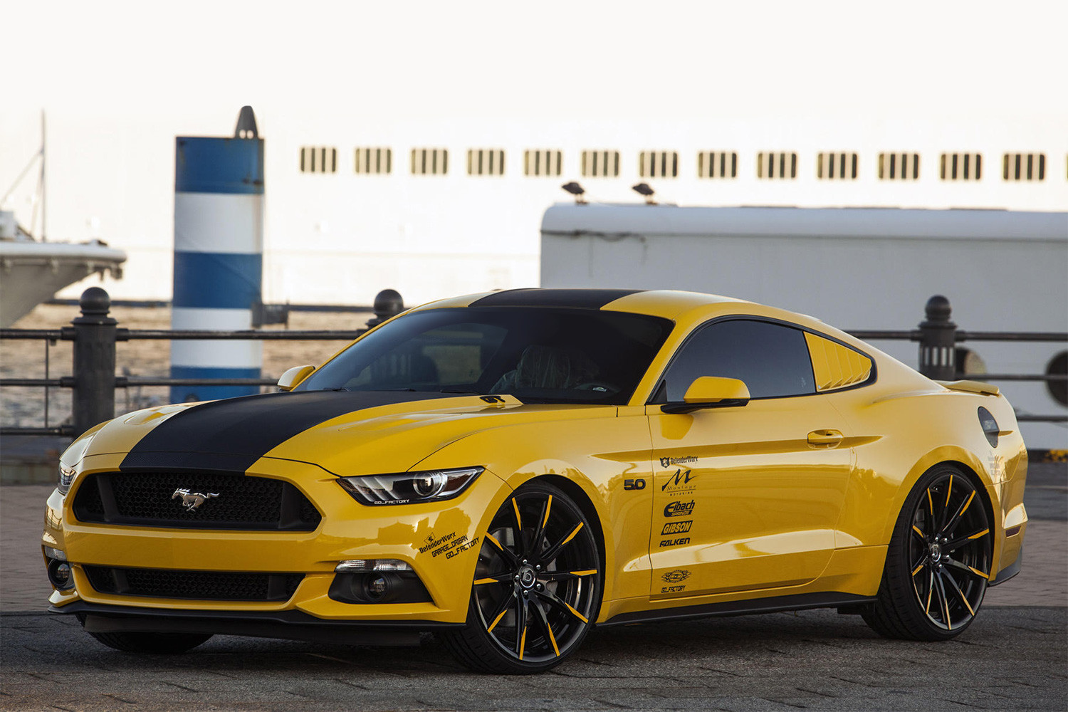 CSS-15 on Ford Mustang