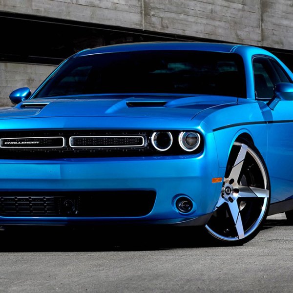 Lexani® - Invictus Z on Dodge Challenger