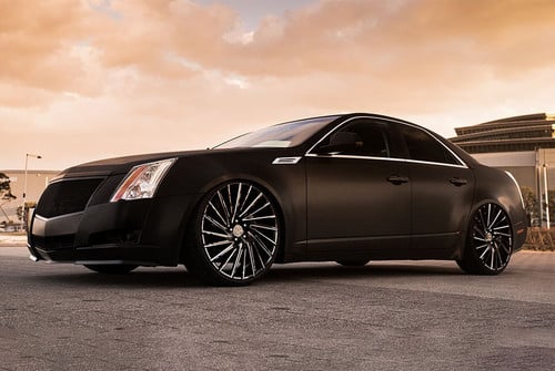 LEXANI® WRAITH WITH EXPOSED LUGS Wheels - Gloss Black Rims