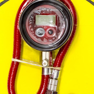 Longacre® - 0 to 60 psi Semi Pro Digital Tire Pressure Gauge
