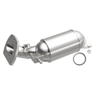MagnaFlow® - Direct Fit OEM Grade Catalytic Converter with Header