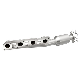 MagnaFlow® - OEM Grade Exhaust Manifold with Integrated Catalytic Converter