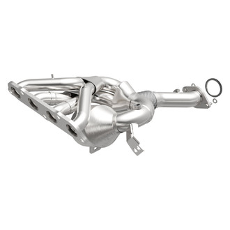 MagnaFlow® - Direct Fit OEM Grade Catalytic Converter with Header