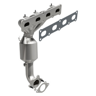 MagnaFlow® - Direct Fit OEM Grade Catalytic Converter with Header