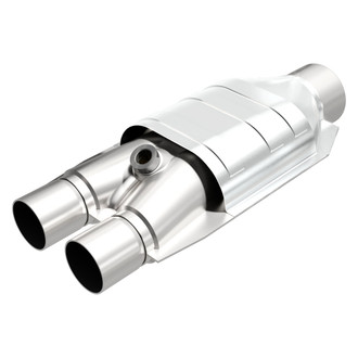MagnaFlow® - Pre-OBDII Universal Fit Oval Body Catalytic Converter
