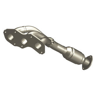 MagnaFlow® - OEM Grade Stainless Steel Exhaust Manifold with Integrated Catalytic Converter