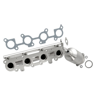 MagnaFlow® - Direct Fit OEM Grade Catalytic Converter with Header