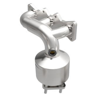 MagnaFlow® - Direct Fit OEM Grade Catalytic Converter with Header