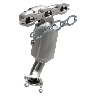 MagnaFlow® - OEM Grade Exhaust Manifold with Integrated Catalytic Converter