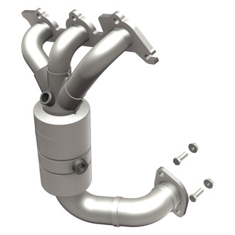 MagnaFlow® - OEM Grade Stainless Steel Exhaust Manifold with Integrated Catalytic Converter