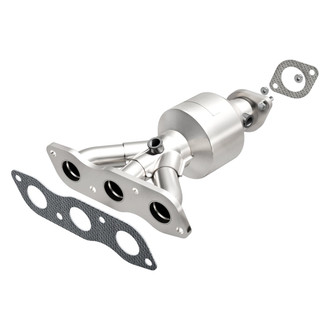MagnaFlow® - OEM Grade Stainless Steel Exhaust Manifold with Integrated Catalytic Converter