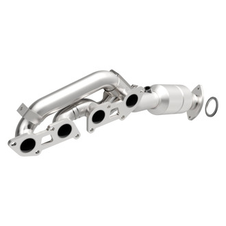 MagnaFlow® - OEM Grade Stainless Steel Exhaust Manifold with Integrated Catalytic Converter