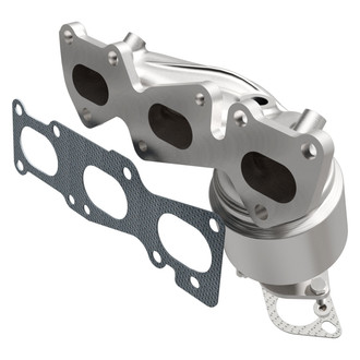 MagnaFlow® - OEM Grade Exhaust Manifold with Integrated Catalytic Converter