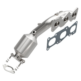 MagnaFlow® - Direct Fit OEM Grade Catalytic Converter with Header