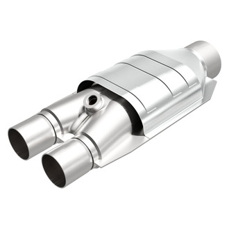 MagnaFlow® - Standard Universal Fit Oval Body Catalytic Converter