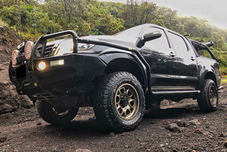 M19 Bronze Toyota Hilux