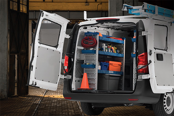 Mercedes Sprinter and Metris Catalog (5.3 Mb)