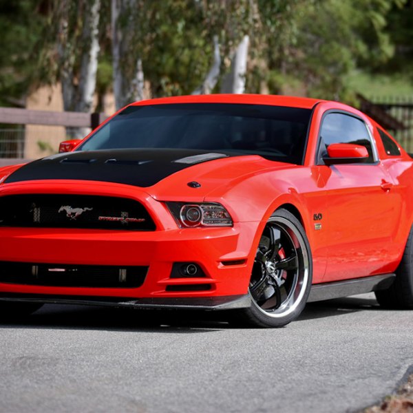 MICKEY THOMPSON® - SC-5 Gloss Black with Mirror Machined Lip on Ford Mustang