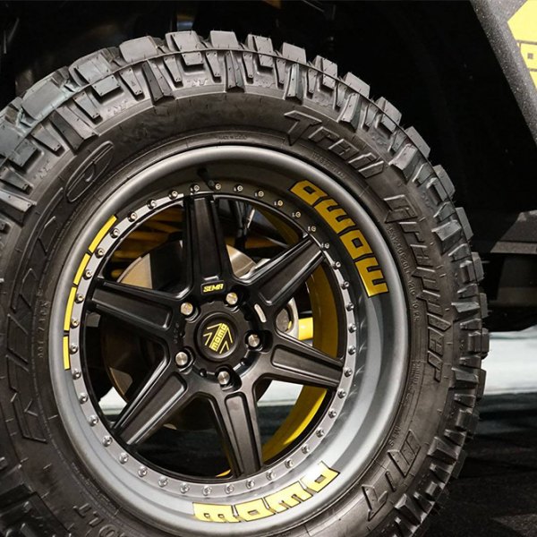 MOMO® - Custom Wheels Jeep Wrangler