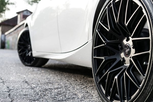 MOMO® CATANIA Wheels - Satin Black Rims - M10591130P48