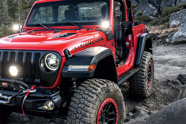 Mopar® - Jeep Performance Parts Catalog (9.7 Mb)