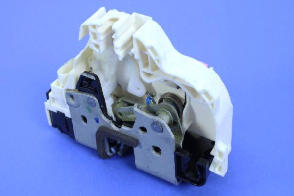 Mopar® 04589921AH - Front Driver Side Door Latch Assembly