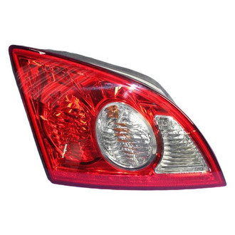 Chrysler OE - Rear Left Tail Light Assembly