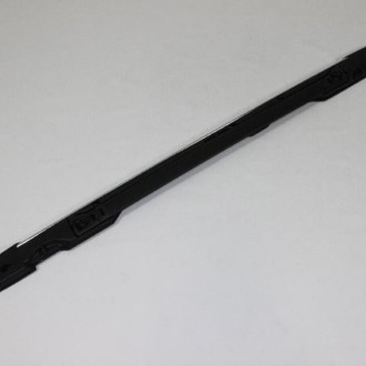 Mopar® - Right Roof Luggage Carrier Side Rail