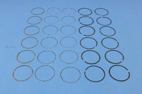 Mopar® - Piston Ring Set