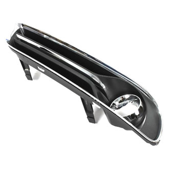 Chrysler OE - Front Right Fog Light Trim