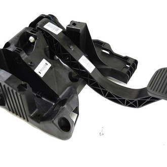 Mopar® - Swing Mount Accelerator Pedal With Sensor