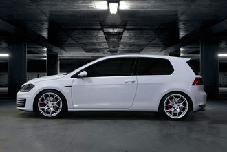 MR133 Hyper Silver on VW GTI