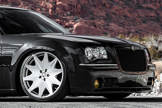 HR3 Silver Diamond Cut Face on Chrysler 300