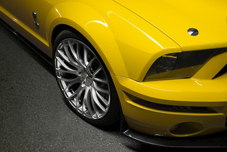 HR6 Hyper Silver on Ford Mustang