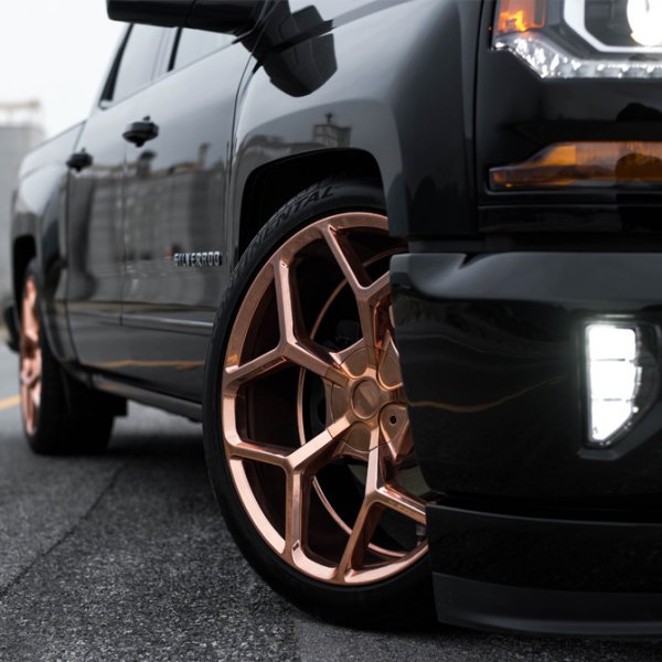 MRR® -  T228 wheels on Chevy Silverado