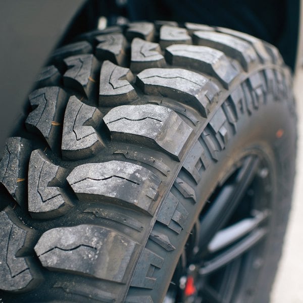 Nexen Toyota 4-Runner Roadian ATX Tire 18732NXK (31