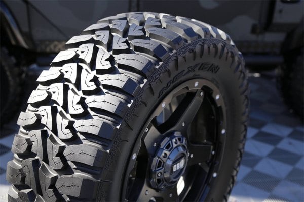 ranan　5月② NEXEN® 15931NXK - ROADIAN MTX 295/60R20 126Q
